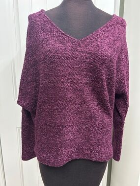 White House Black Market Plum V-Neck Bouclé Sweater NWT